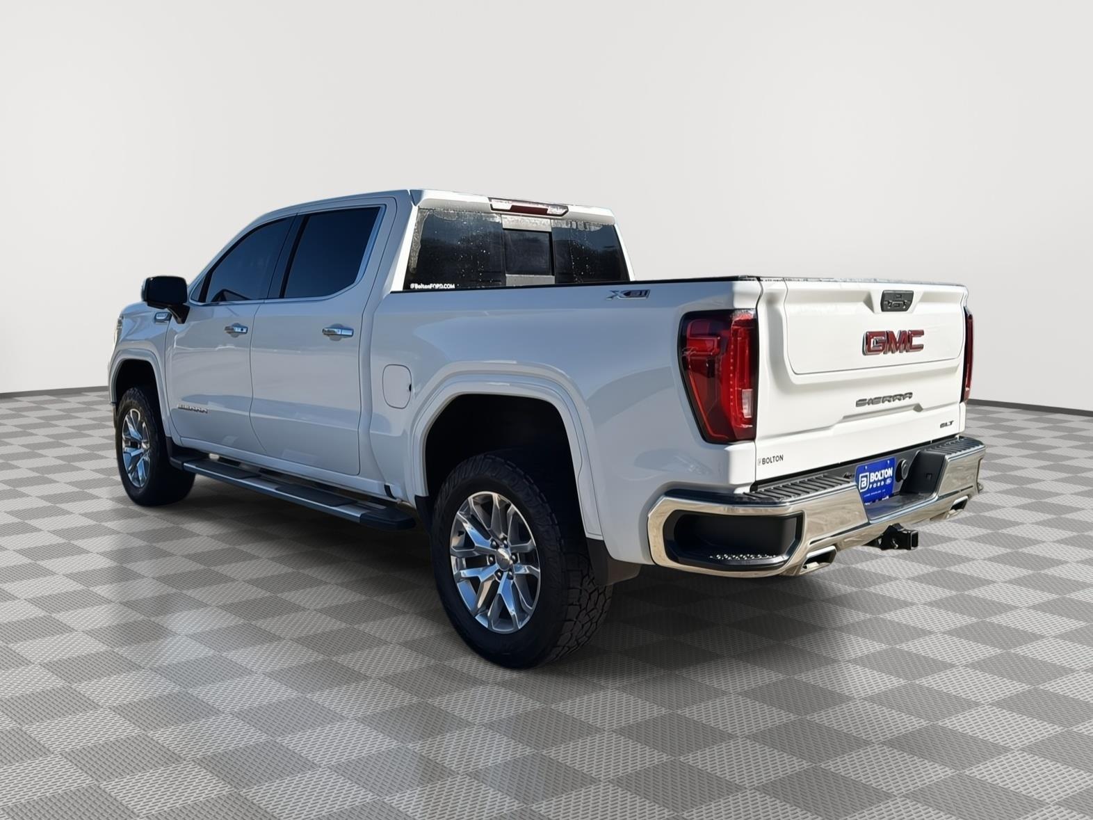 2021 Gmc Sierra 1500 SLT photo 3