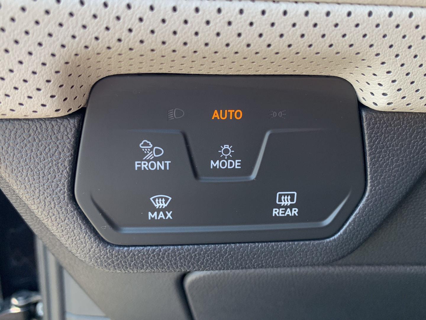 2026 Volkswagen Atlas Cross Sport SEL Premium R-LINE - Photo 15