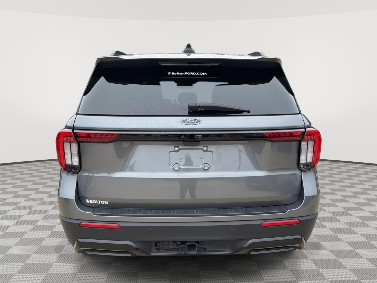 2025 Ford Explorer ST-Line photo 3