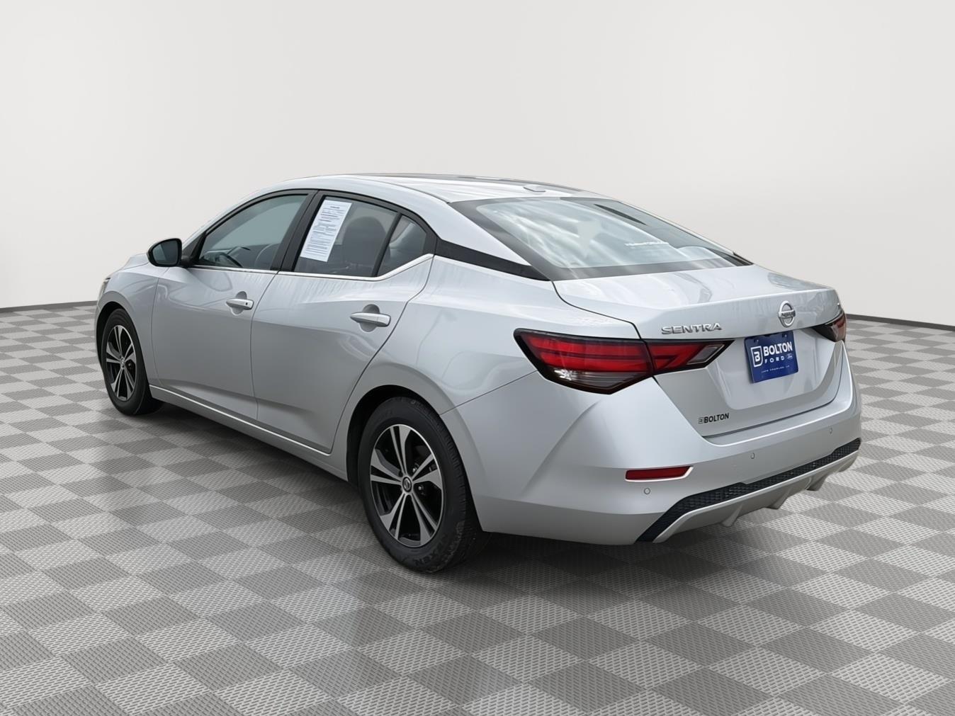 2023 Nissan Sentra SV photo 3