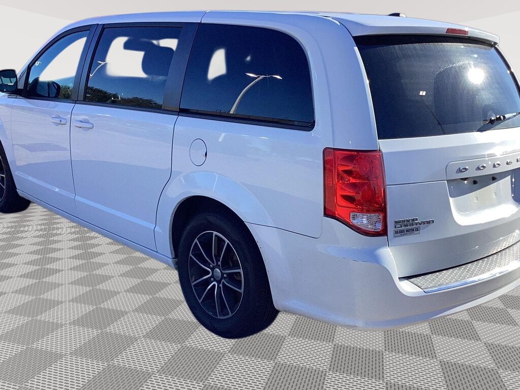 Used 2019 Dodge Grand Caravan GT Van Passenger Van