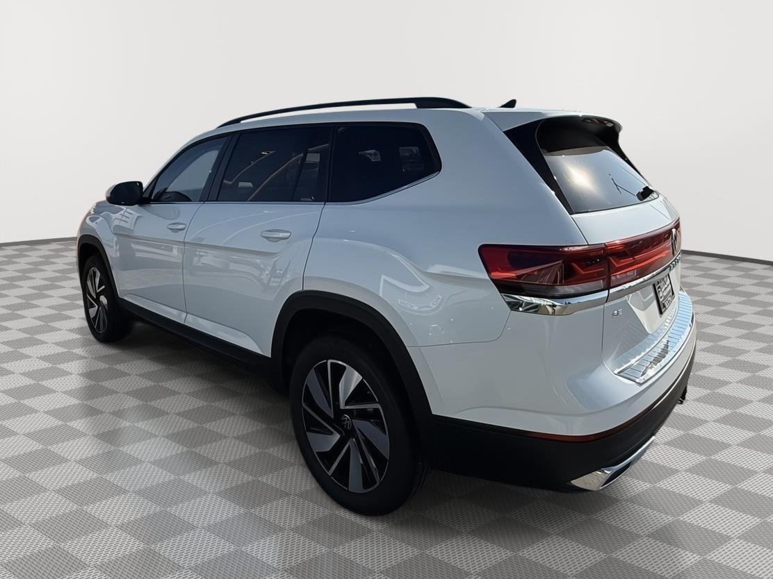 2026 Volkswagen Atlas SE w/Tech - Photo 6