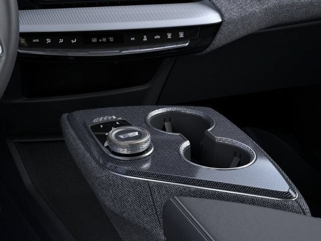 2027 Cadillac OPTIQ Luxury - Photo 23
