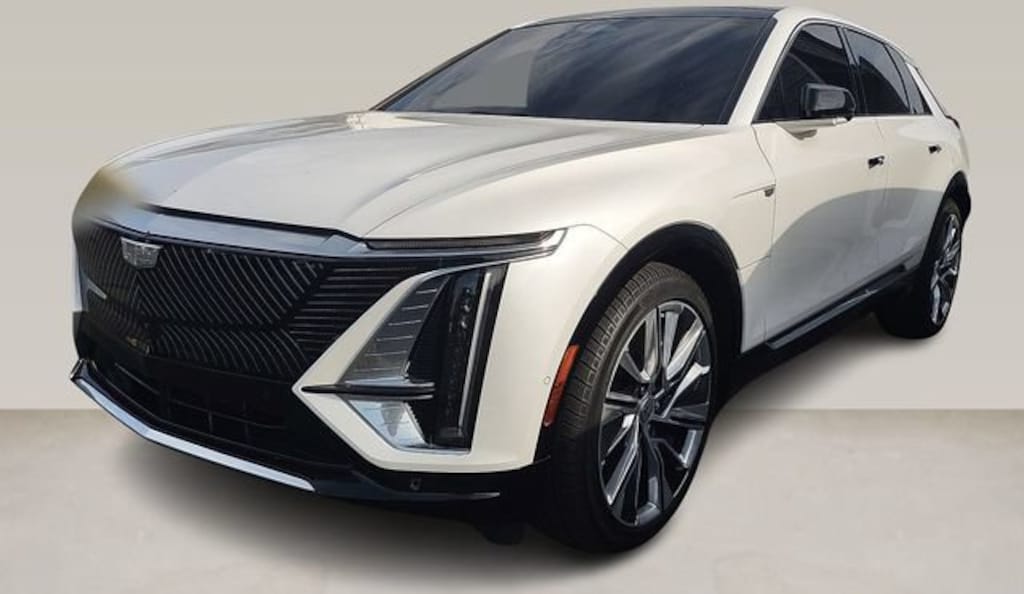 Certified 2024 CADILLAC LYRIQ Luxury 3 SUV