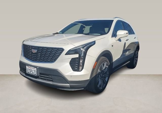 2022 Cadillac XT4 Premium Luxury