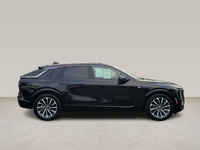 Certified 2024 Cadillac LYRIQ Sport 2 with VIN 1GYKPVRK3RZ113529 for sale in Signal Hill, CA