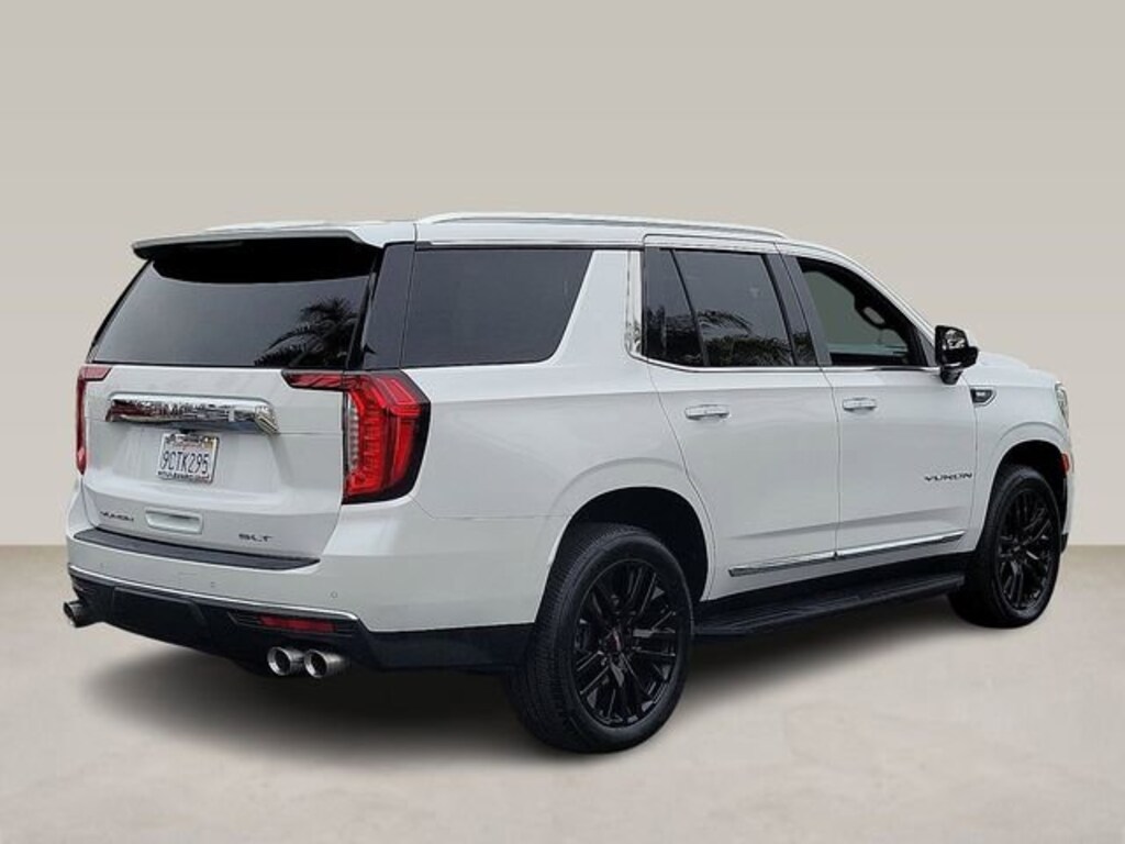 Used 2023 GMC Yukon SLT SUV