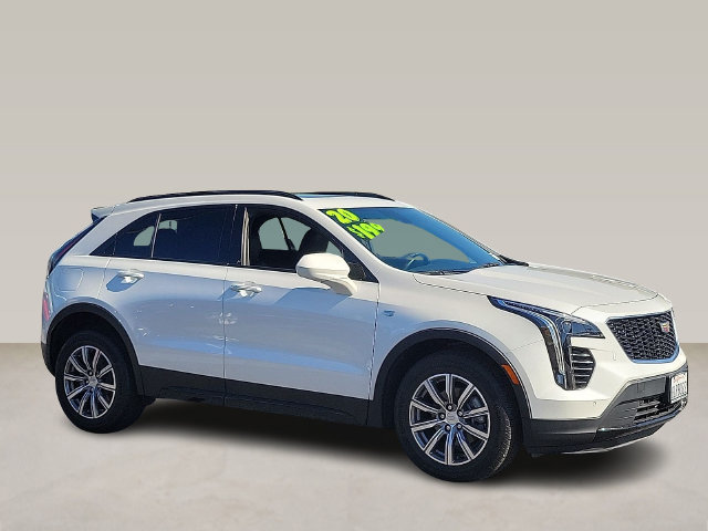  CADILLAC XT4