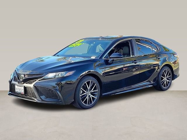 2023 Toyota Camry SE photo 5