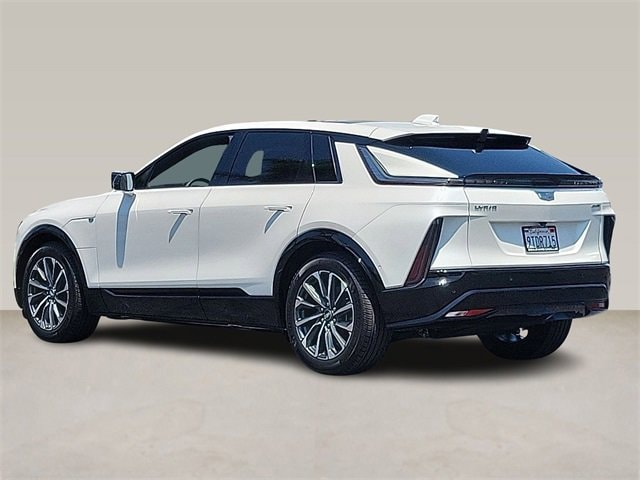 Used 2025 Cadillac LYRIQ Sport 1 with VIN 1GYKPURK3SZ307719 for sale in Signal Hill, CA