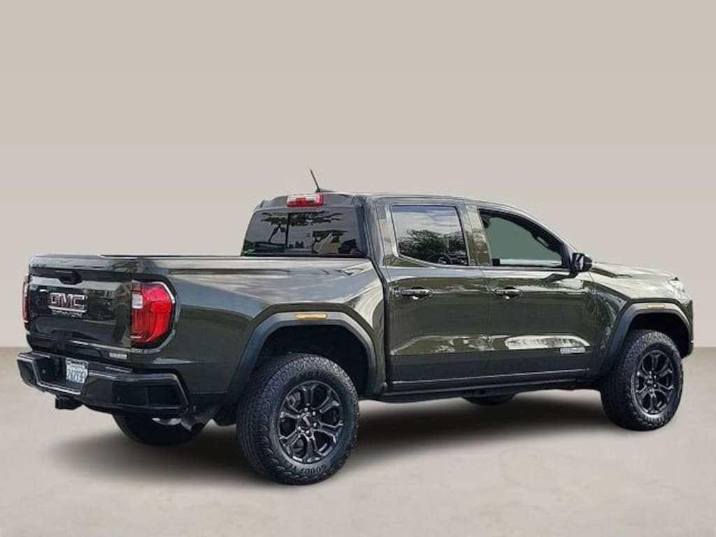 Used 2025 GMC Canyon Elevation Truck