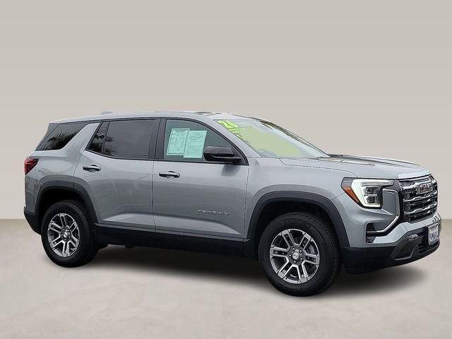 2026 GMC Terrain Elevation FWD's photo