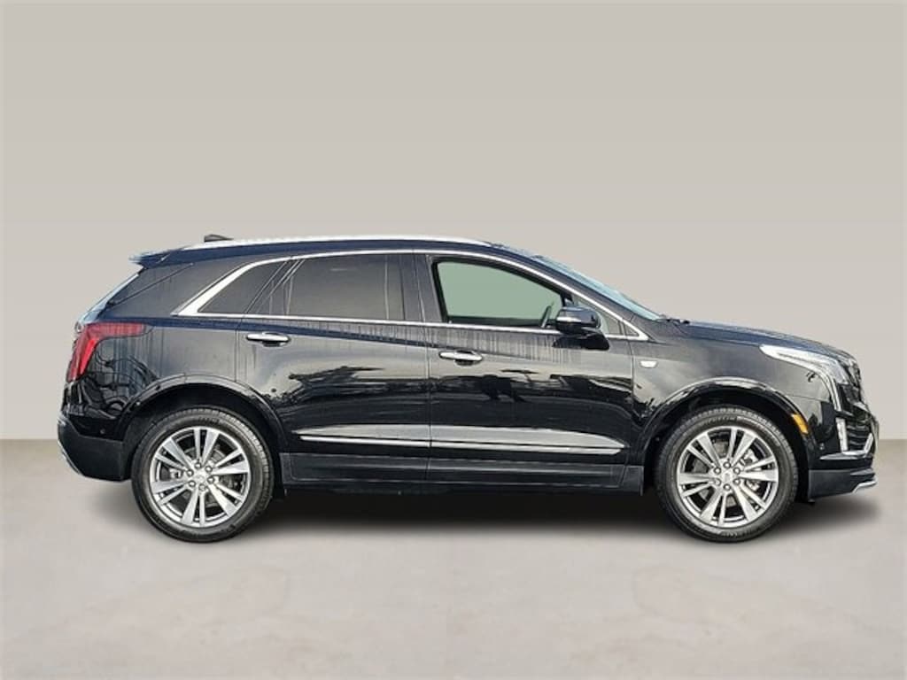 Used 2025 CADILLAC XT5 Premium Luxury SUV