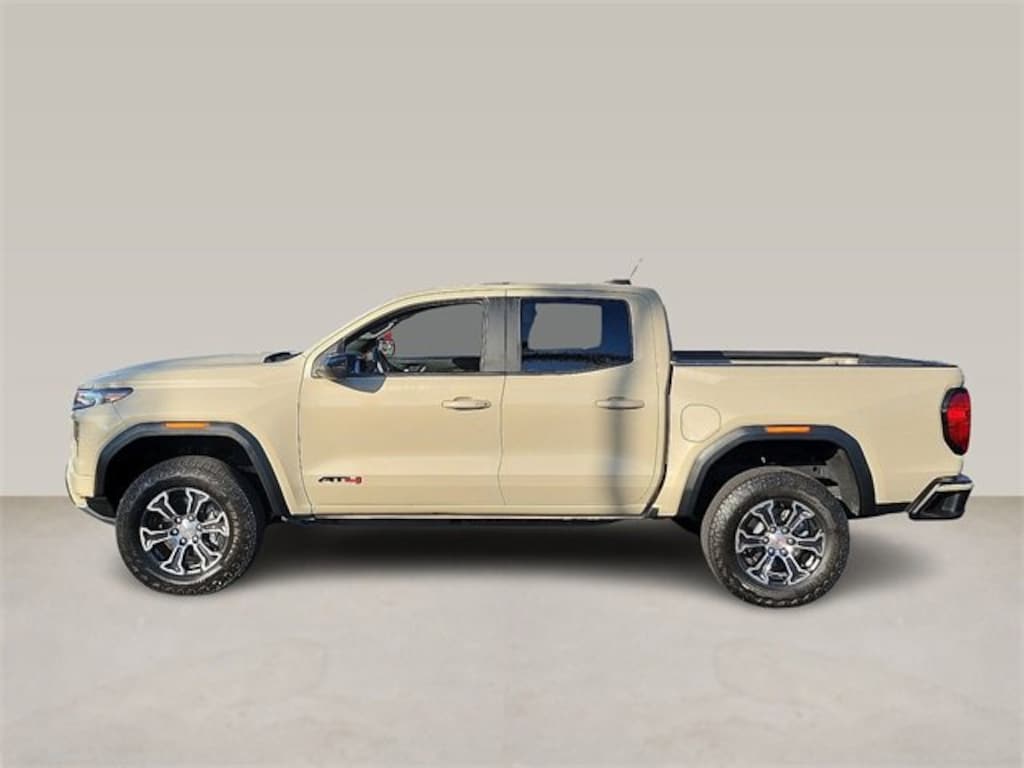 Used 2024 GMC Canyon AT4 Truck