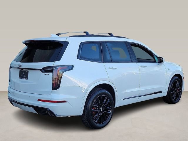 2023 CADILLAC XT6 Sport photo 2