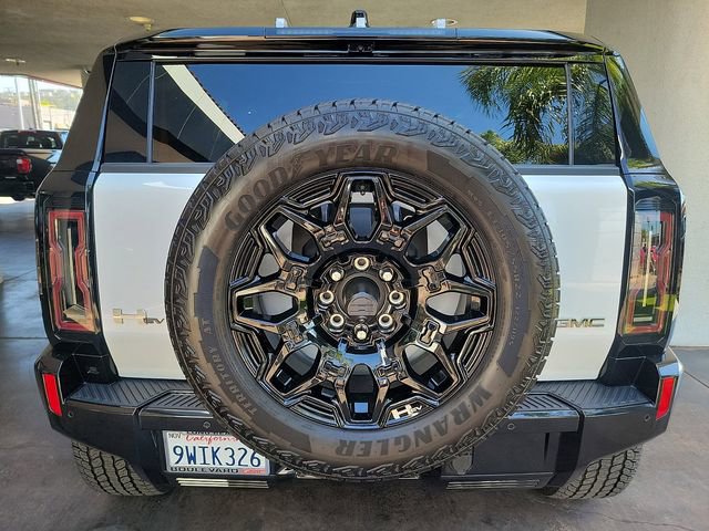 2026 GMC HUMMER EV SUV 2X photo 6