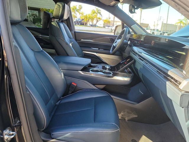 2025 Cadillac Escalade IQ Luxury 2 - Photo 22