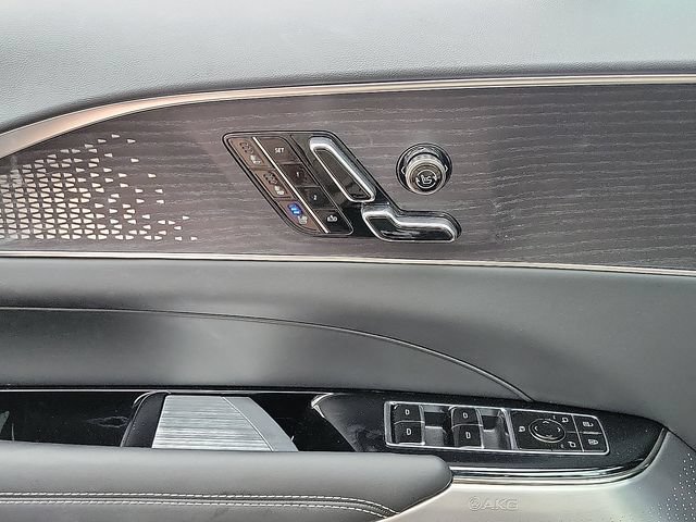 2026 Cadillac LYRIQ V Premium - Photo 12
