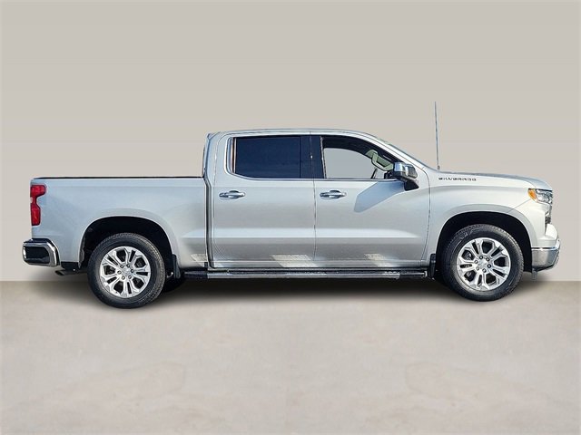 2022 Chevrolet Silverado 1500 LTZ photo 4