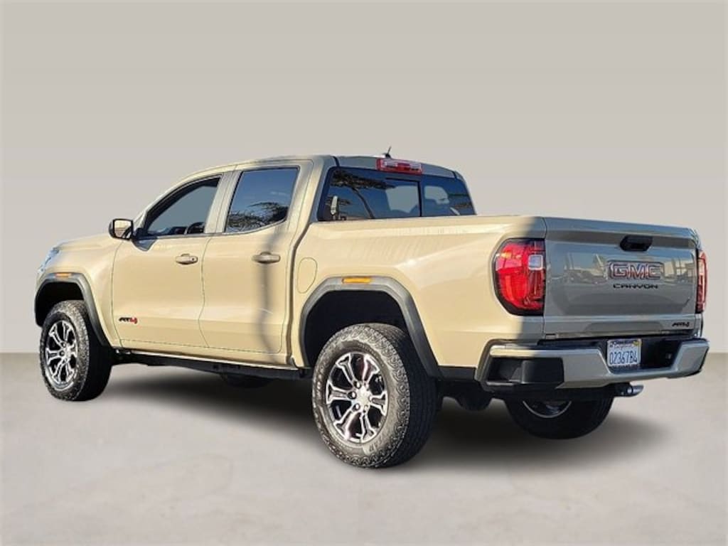 Used 2024 GMC Canyon AT4 Truck