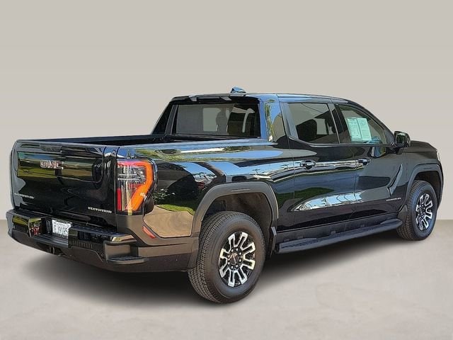 2026 GMC Sierra EV Elevation Standard Range photo 2