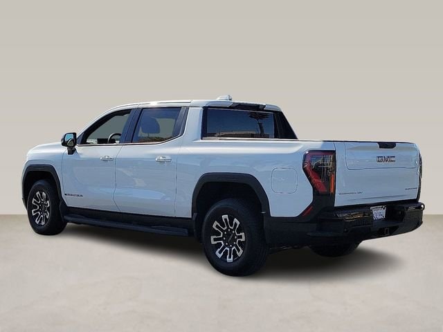 2026 GMC Sierra EV Elevation Standard Range photo 4