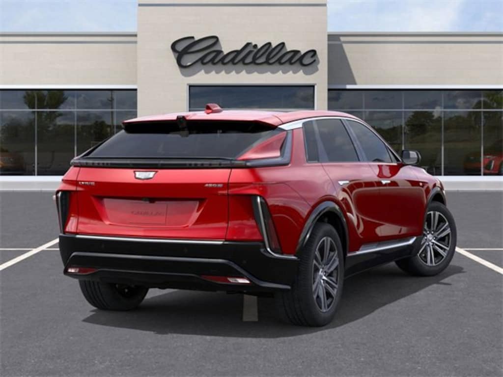 New 2026 CADILLAC LYRIQ Luxury SUV