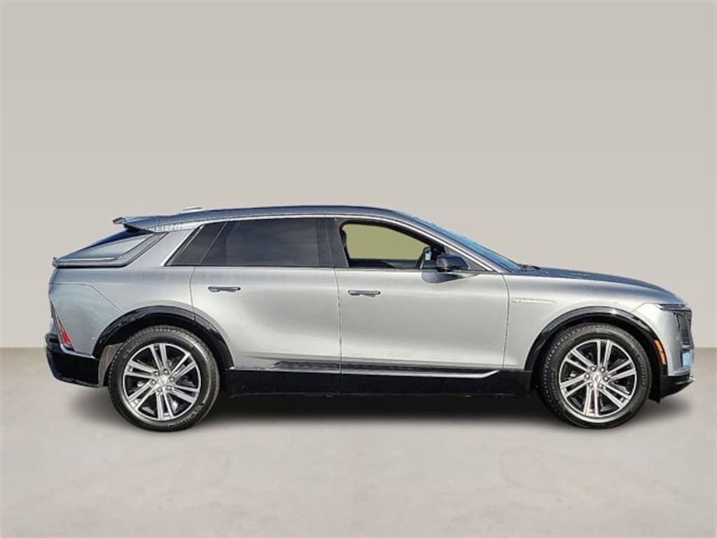 Used 2025 CADILLAC LYRIQ Luxury 1 SUV