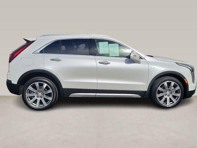 2022 CADILLAC XT4 Premium Luxury photo 4