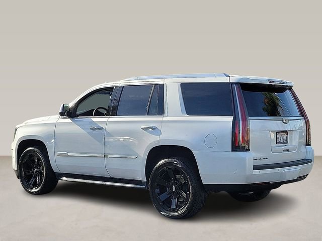 2019 CADILLAC Escalade Luxury photo 4