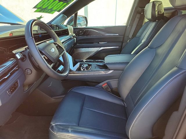 2025 Cadillac Escalade IQ Luxury 2 - Photo 19