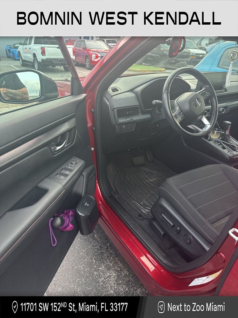 2025 Honda CR-V Hybrid Sport photo 3