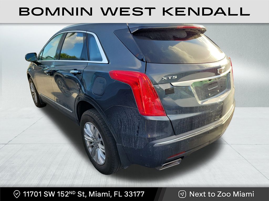 2019 Cadillac XT5 Base photo 3