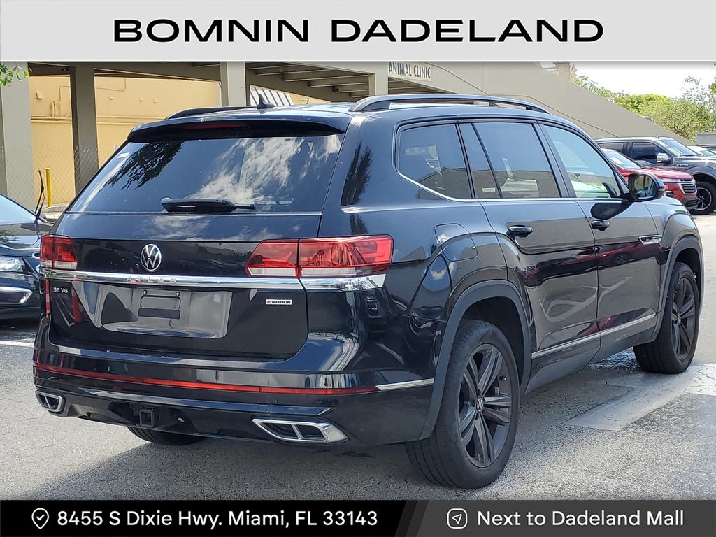 2021 Volkswagen Atlas V6 SE Technology R-Line photo 3