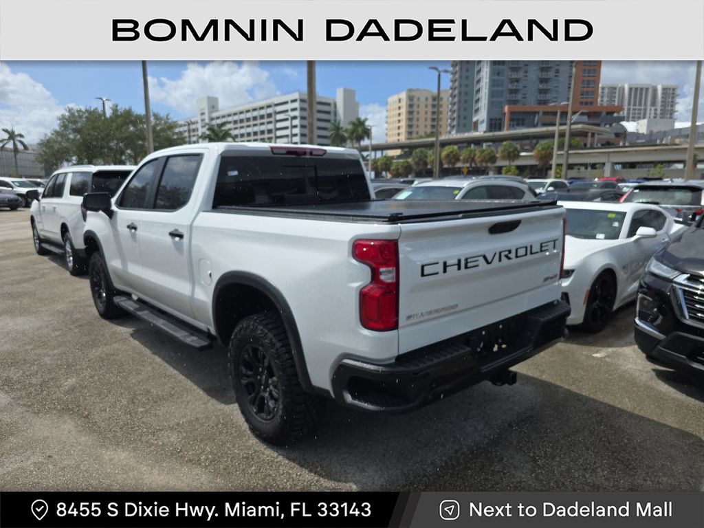 2025 Chevrolet Silverado 1500 ZR2 photo 3