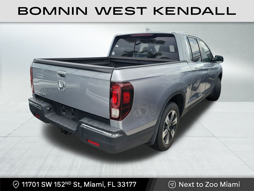 2020 Honda Ridgeline RTL photo 4