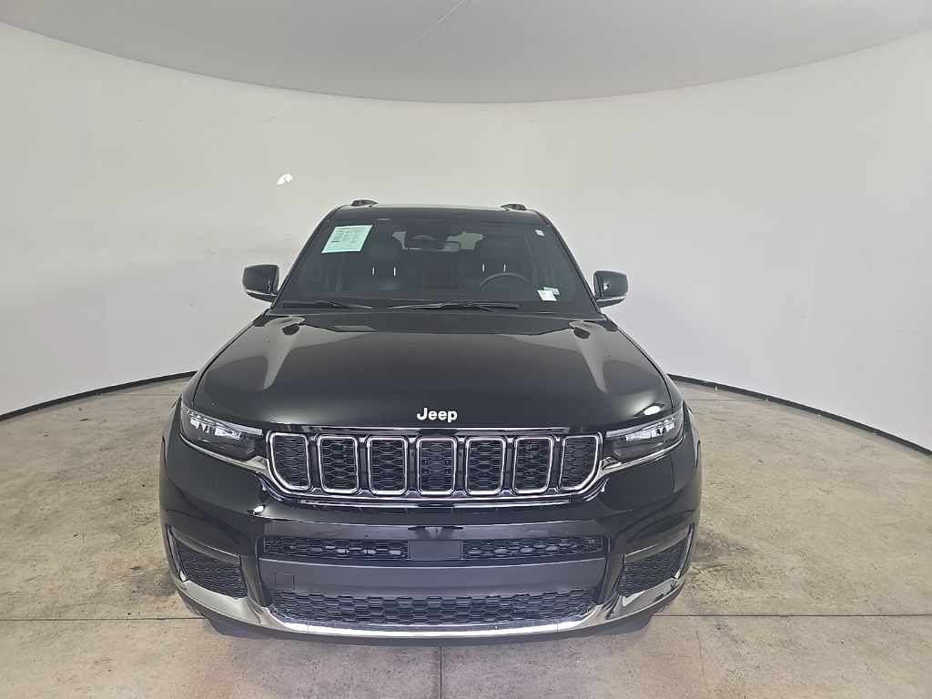 2024 Jeep Grand Cherokee L photo 3