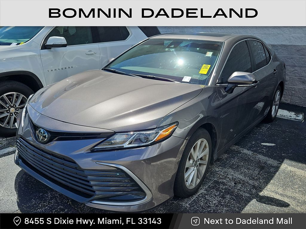 2024 Toyota Camry LE photo 3