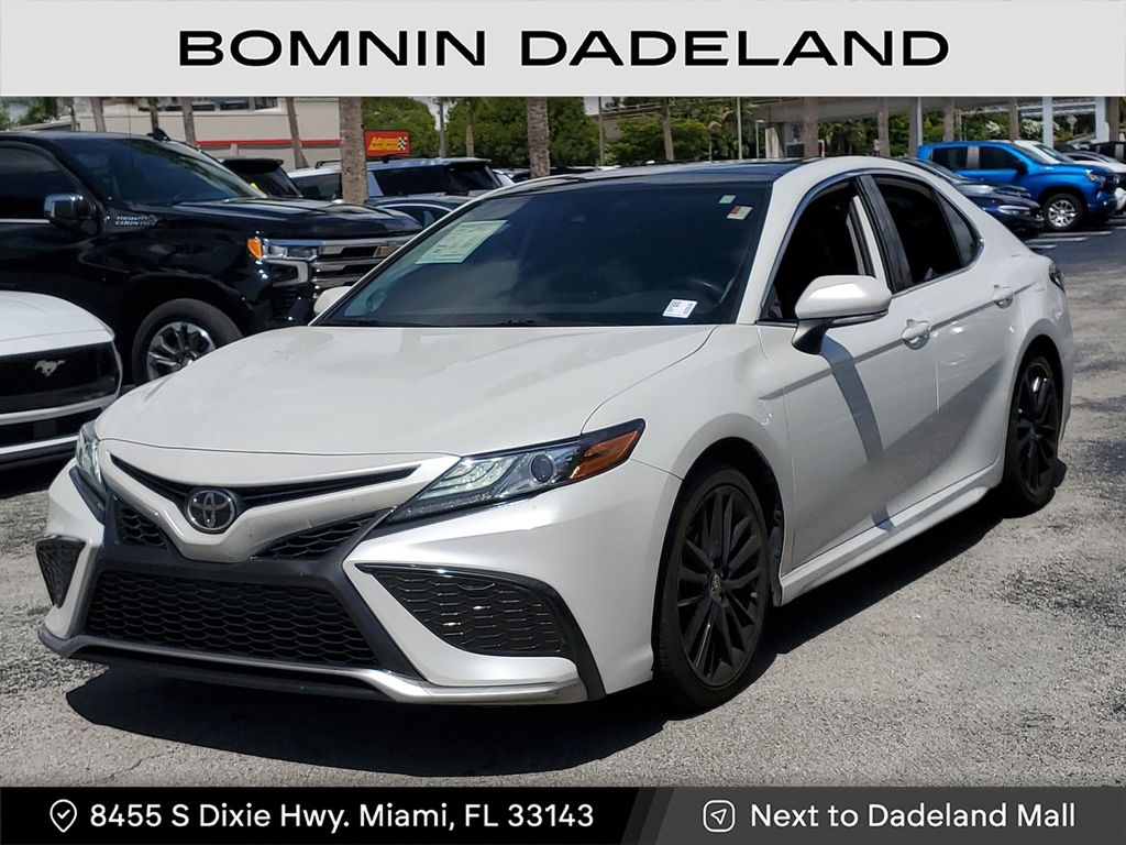 2023 Toyota Camry XSE photo 2