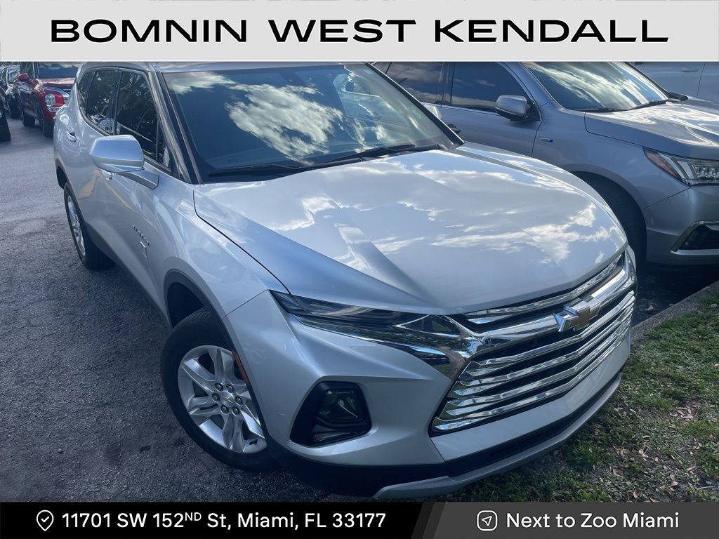 2021 Chevrolet Blazer 1LT photo 2