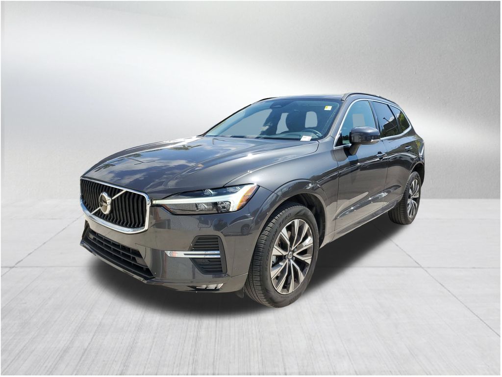 2023 Volvo XC60 B5 Core photo 2