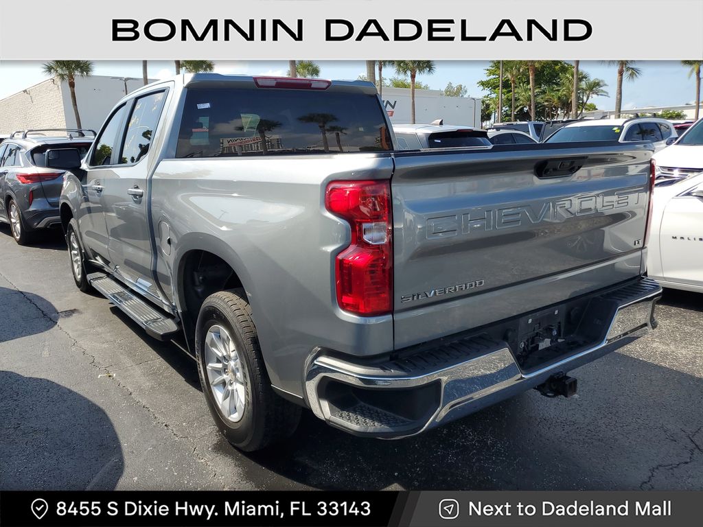 2023 Chevrolet Silverado 1500 LT photo 3