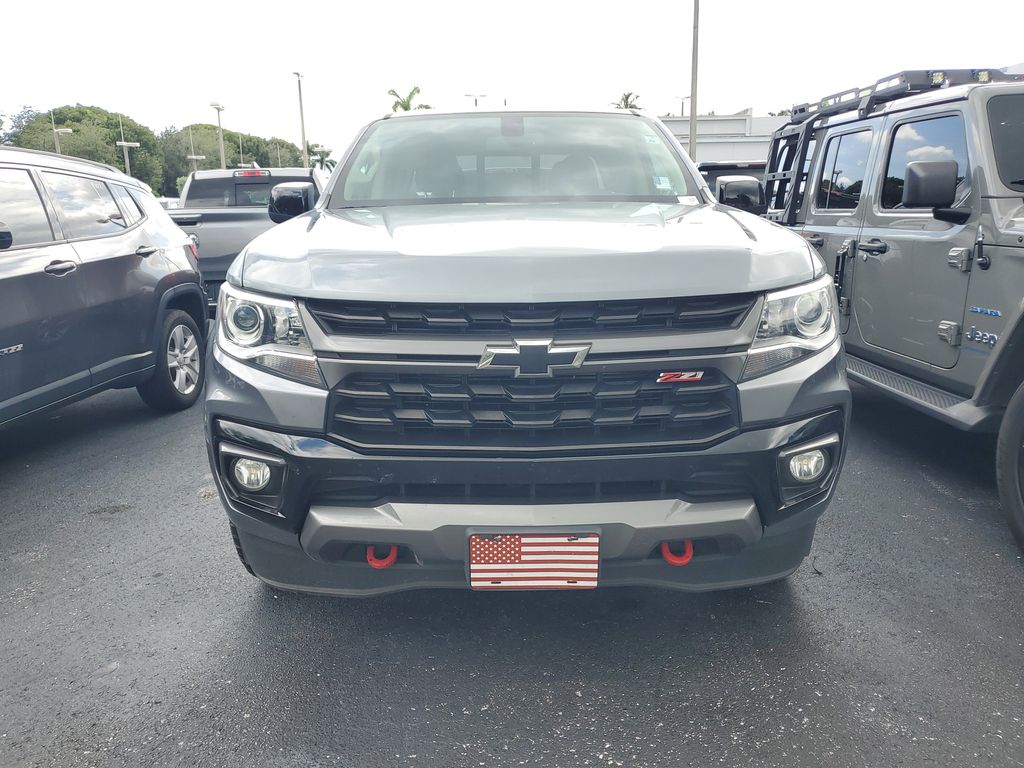 2022 Chevrolet Colorado Z71 photo 2