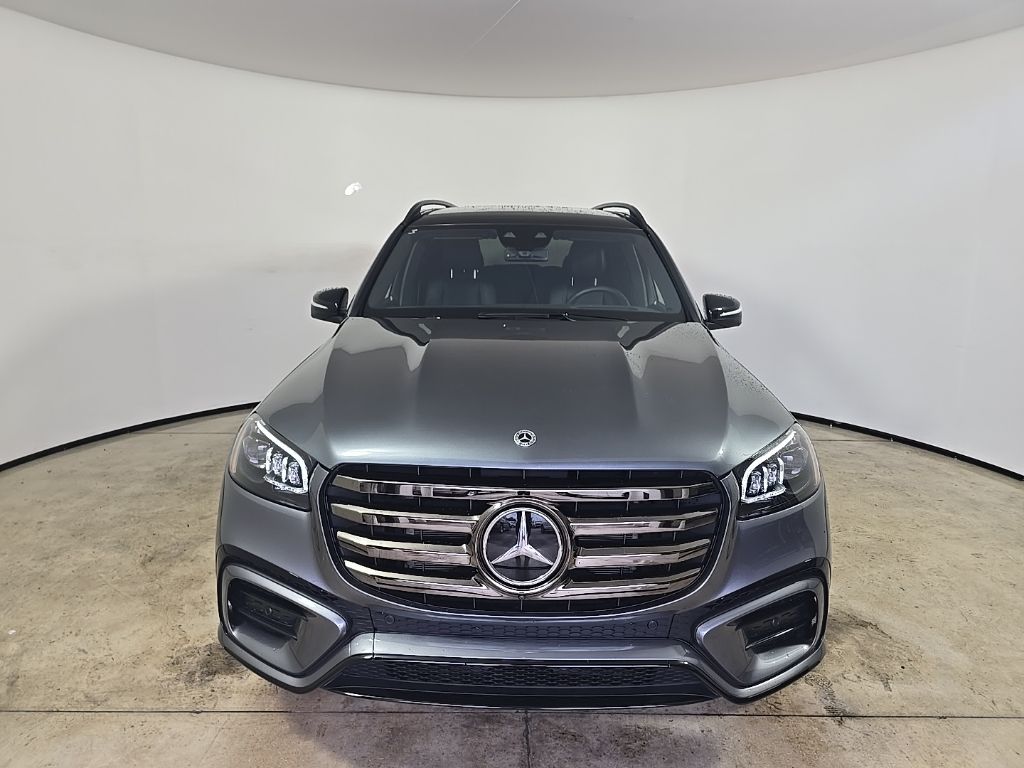 2024 Mercedes Benz GLS 580 photo 3