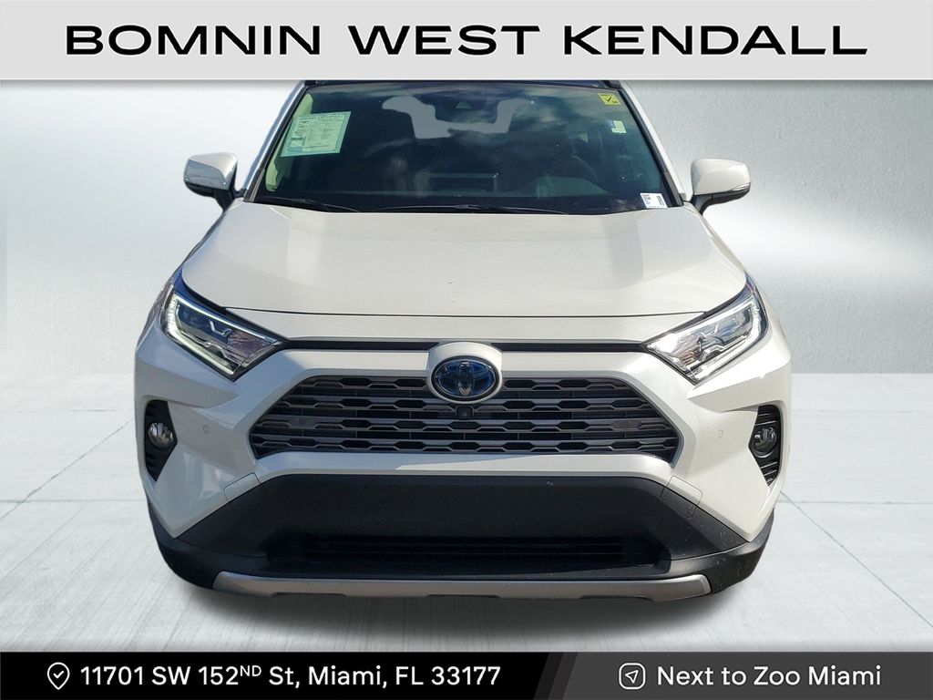 2020 Toyota RAV4 Hybrid Limited photo 2