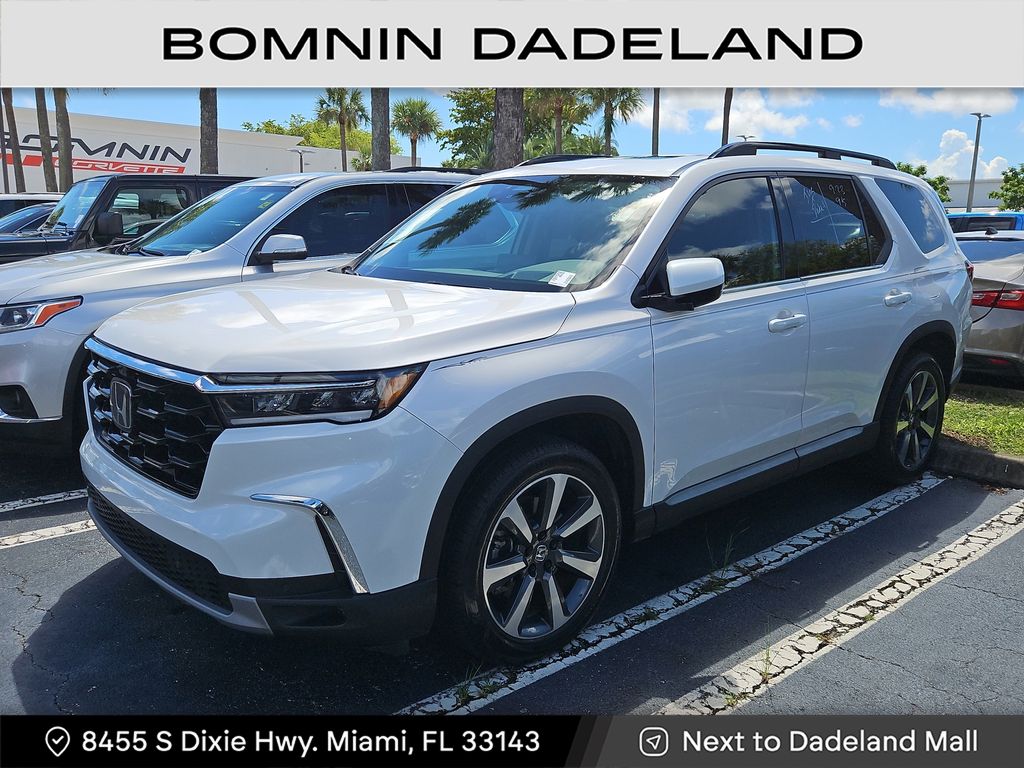 2025 Honda Pilot Elite photo 2