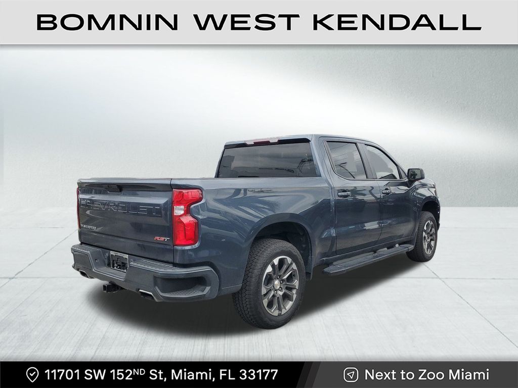 2021 Chevrolet Silverado 1500 RST photo 4
