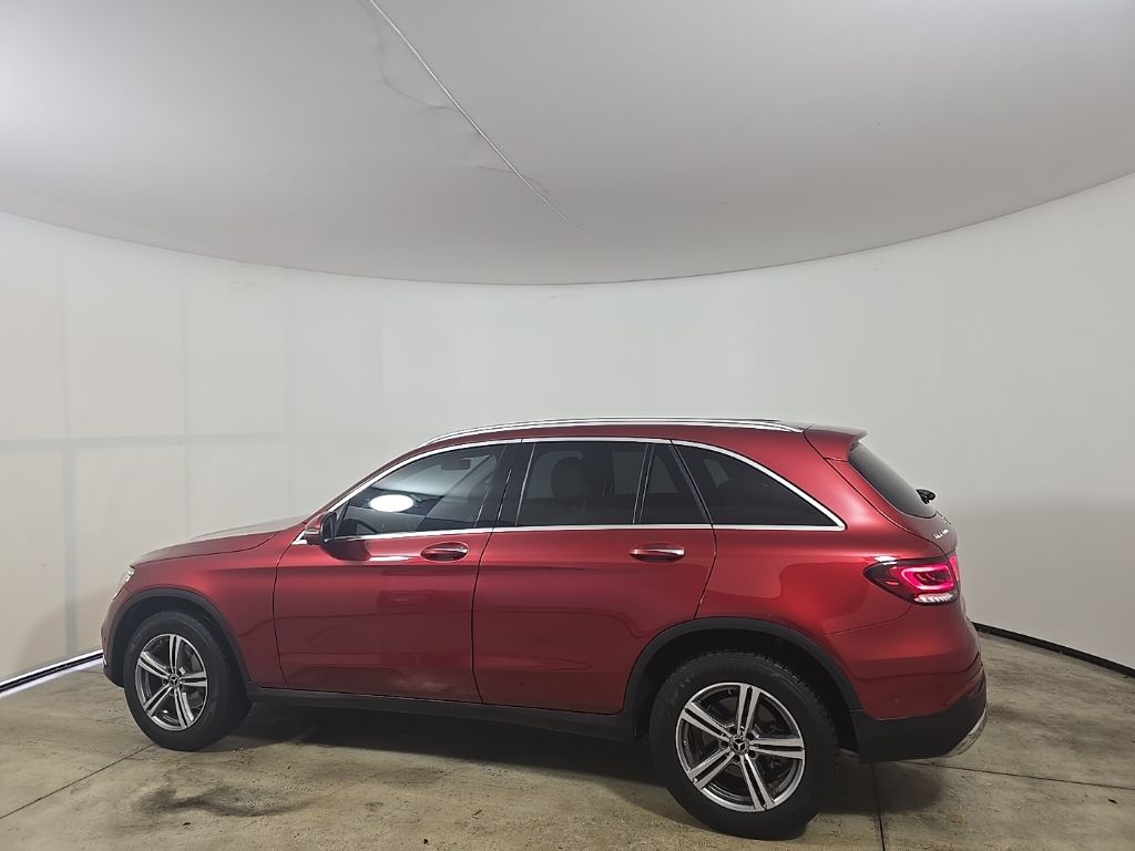 2022 Mercedes Benz GLC 300 photo 4