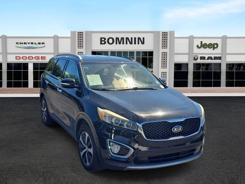 Used 2017 Kia Sorento EX SUV
