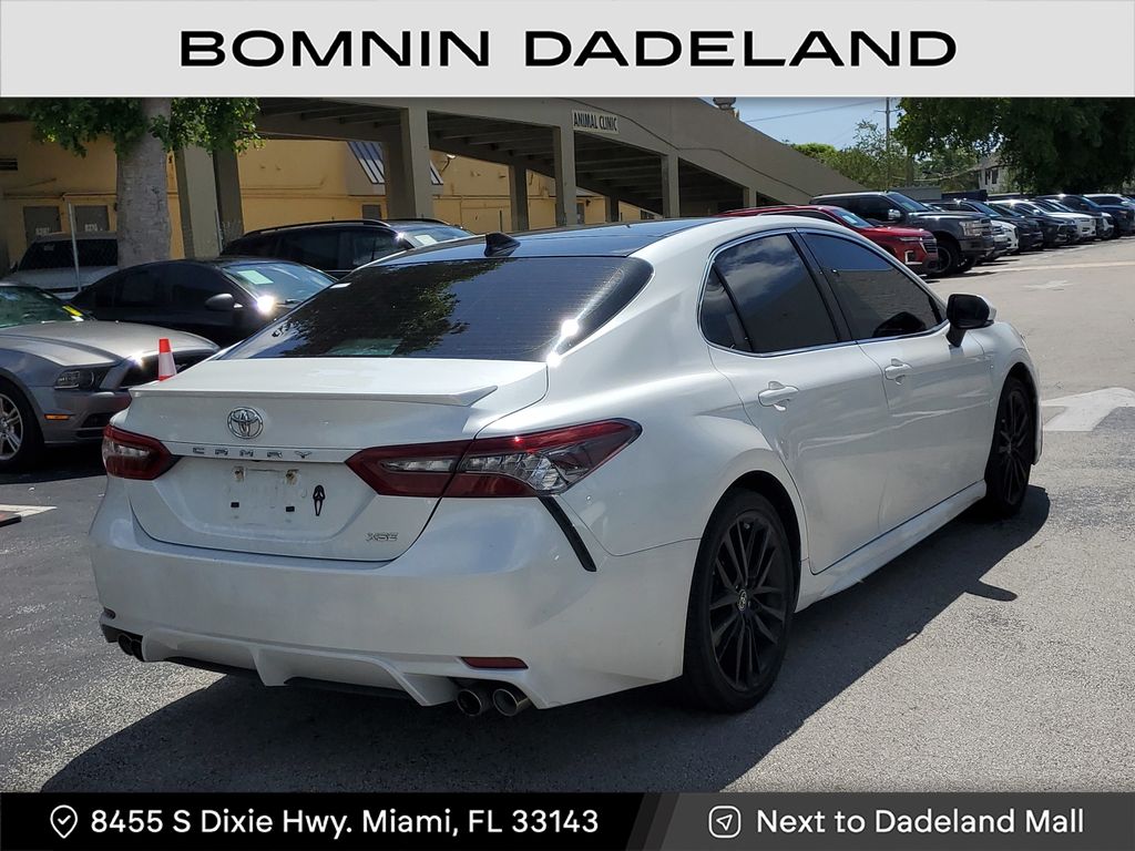 2023 Toyota Camry XSE photo 4